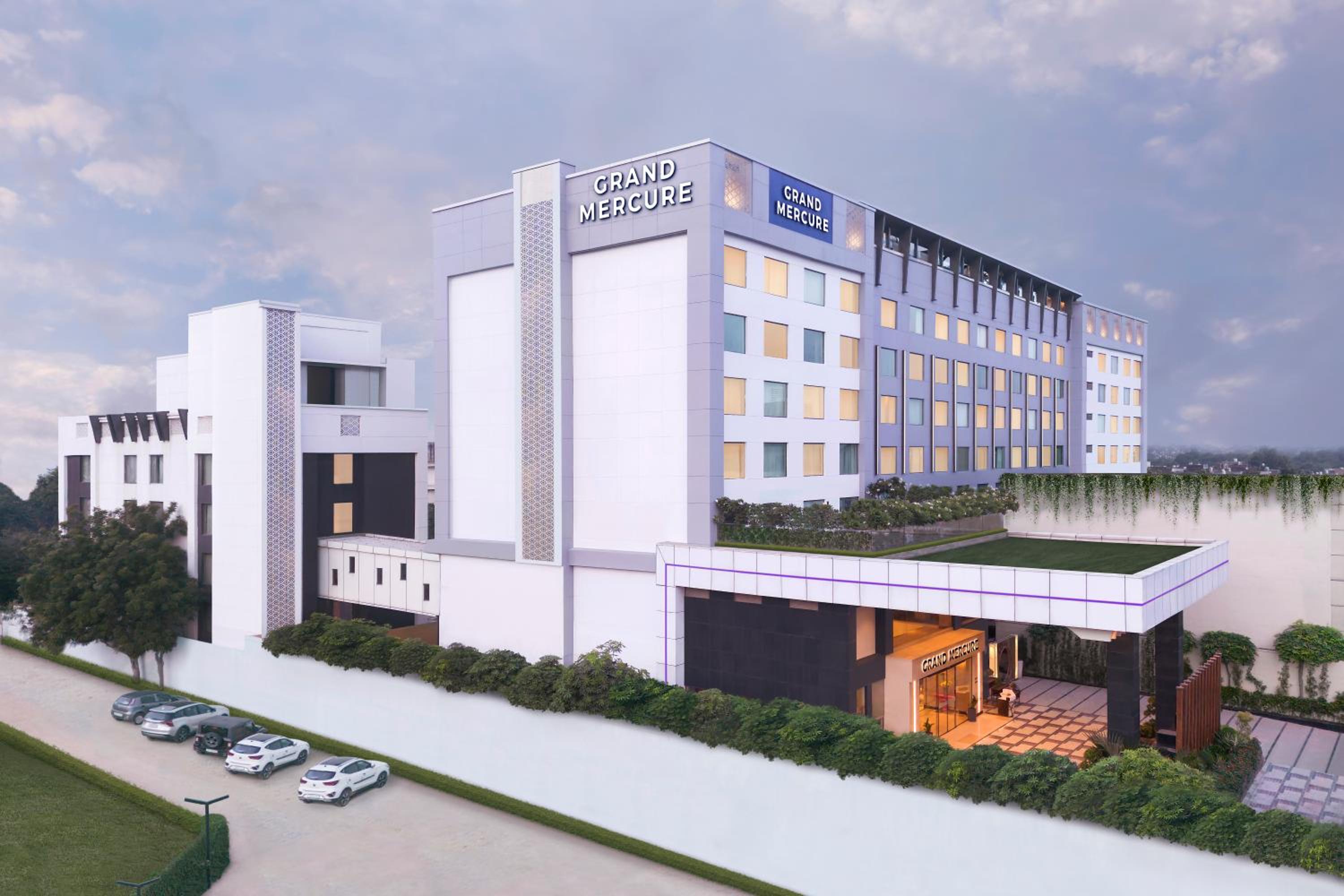 Grand Mercure Agra - An Accor Brand